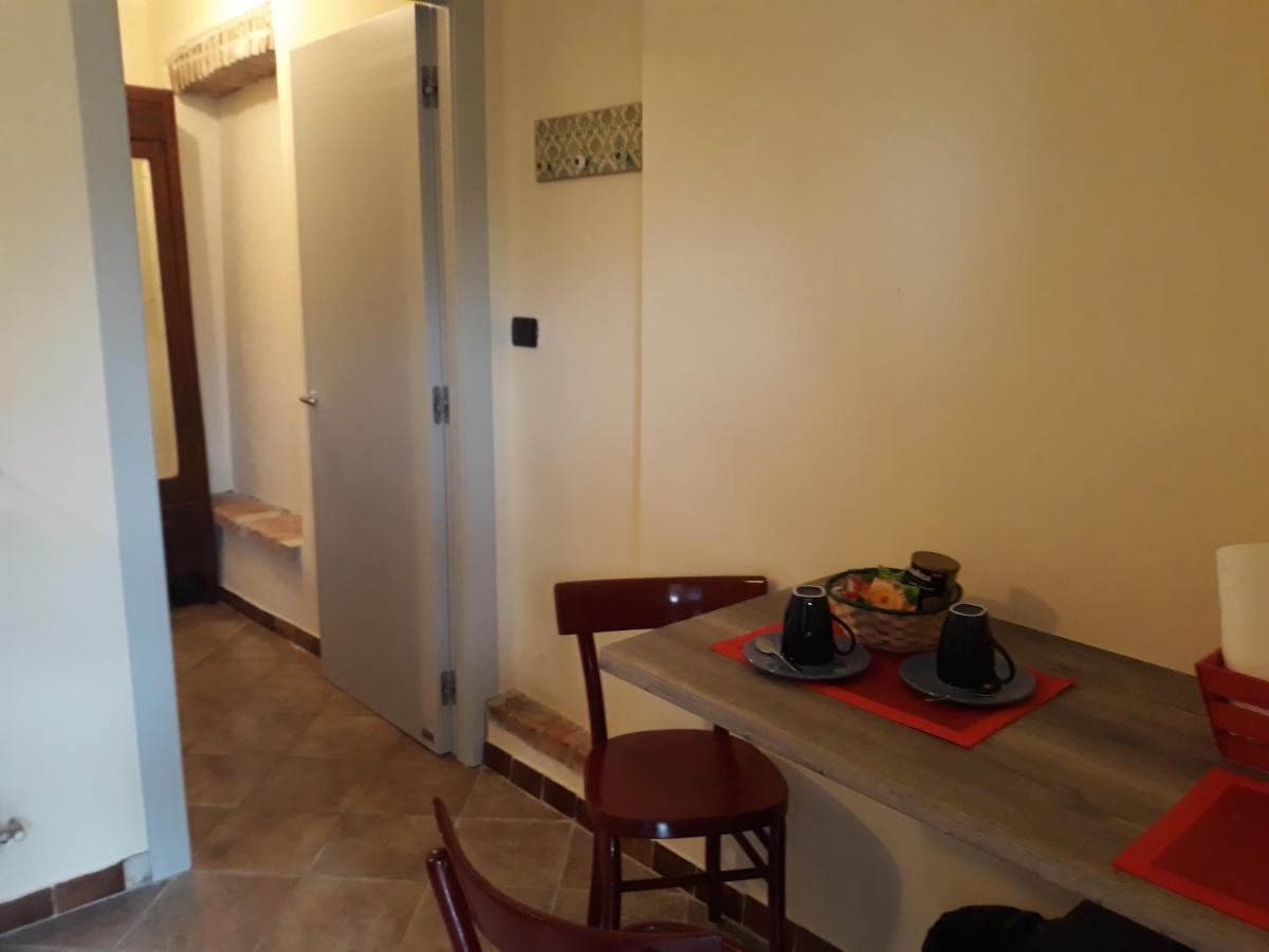 Agriturismo Cascina Binelli Dogliani Buitenkant foto